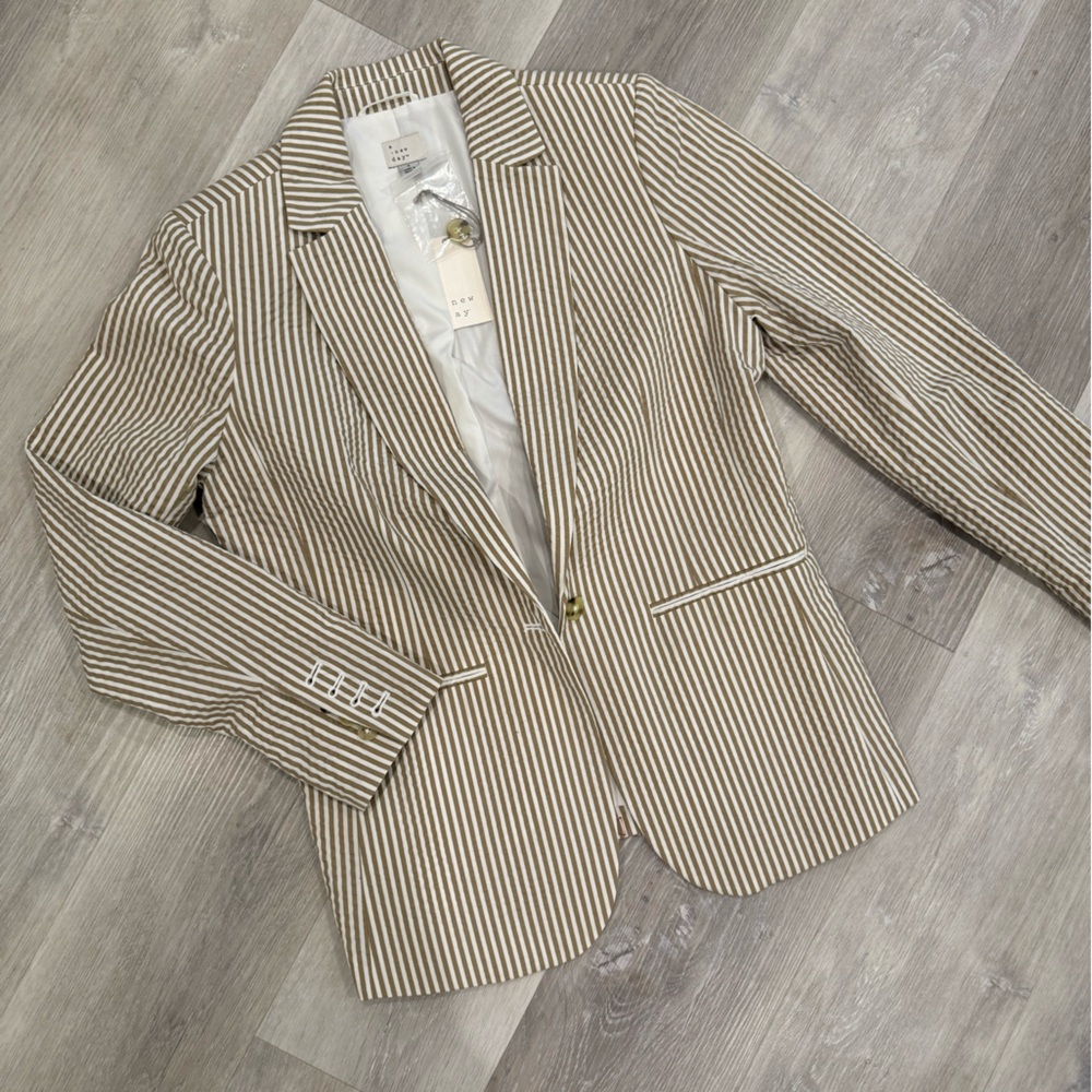 Seersucker Blazer